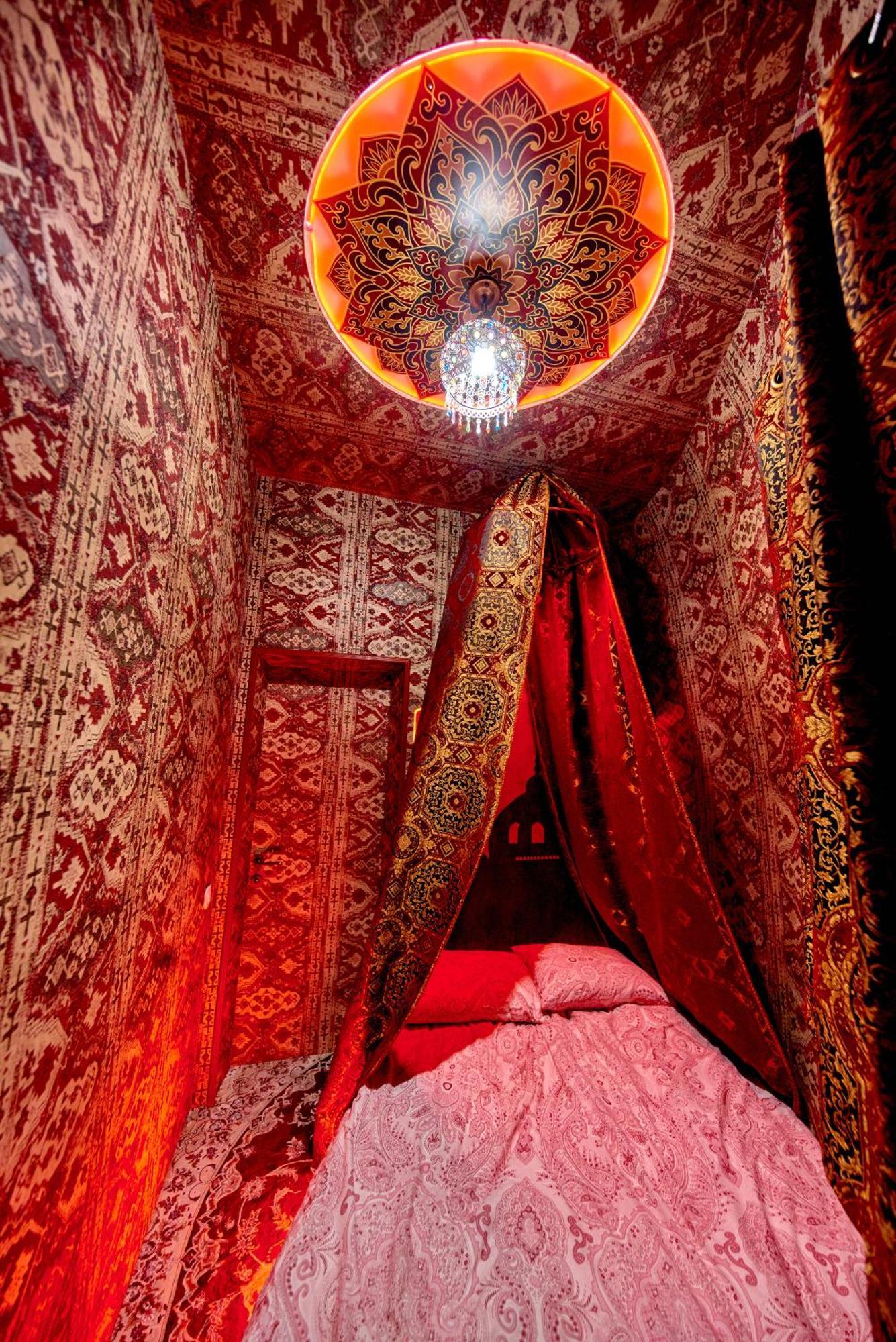 Domeparty: Exclusive Dome House for Events Guest House Petropavlovskaya Borshchagovka Exterior photo